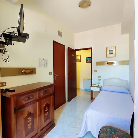 Delle Rose ホテル