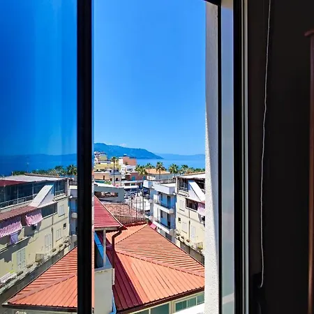 فندق Delle Rose 3*