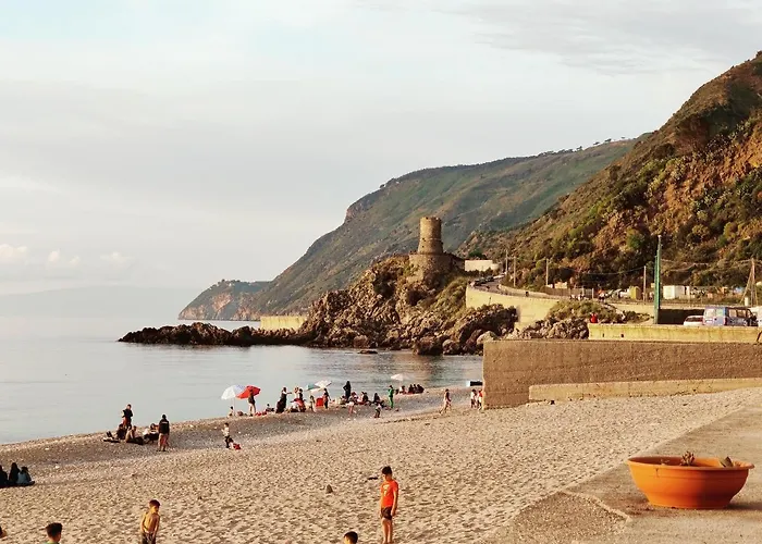 Delle Rose 巴尼亚拉卡拉布拉